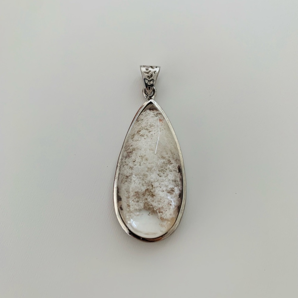 Elegant 925 Silver Crystal Teardrop Pendant